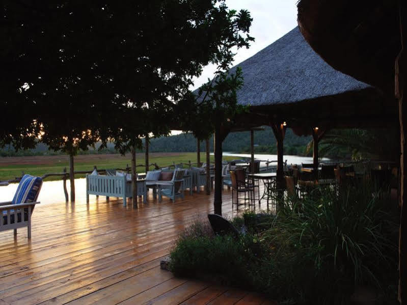 Kariega Game Reserve River Lodge Kenton-on-Sea Esterno foto